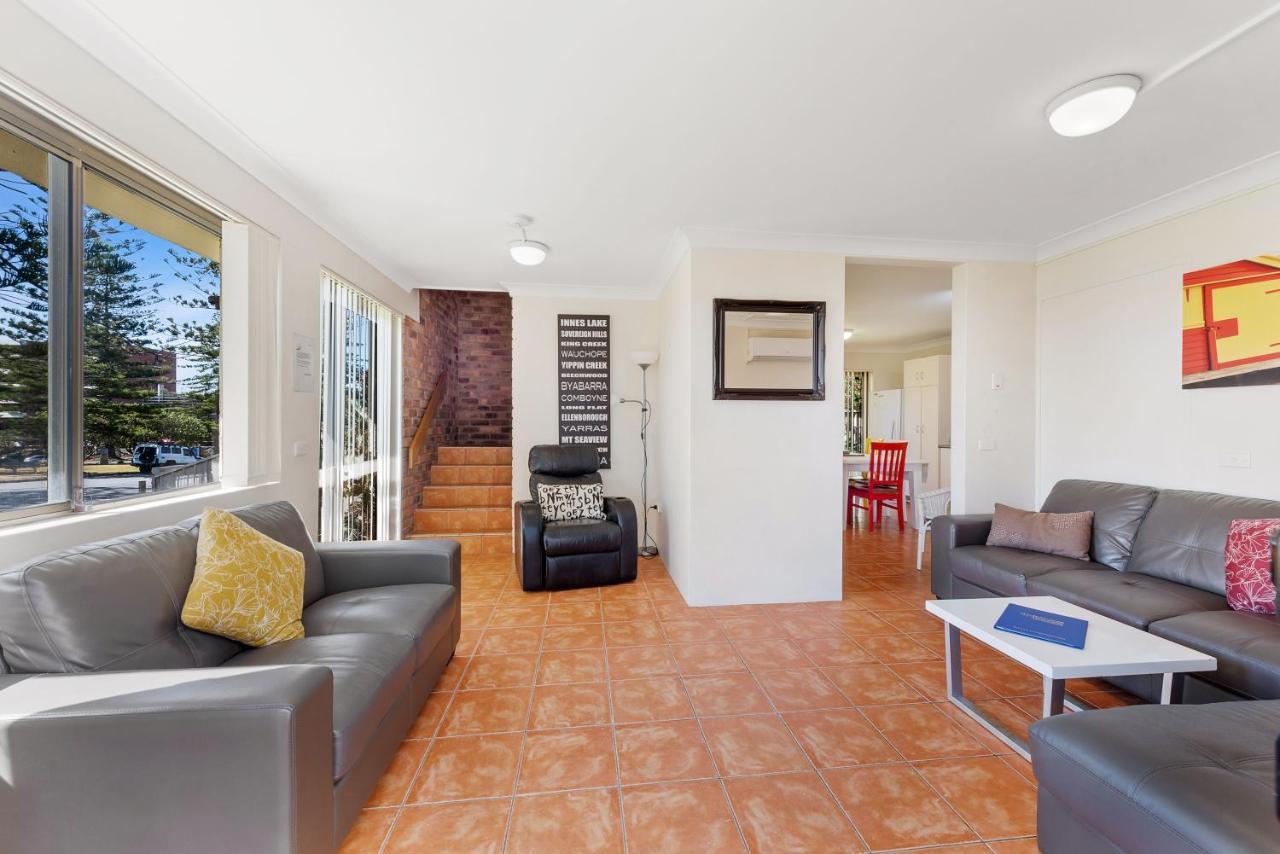 Beach House Holiday Apartments Port Macquarie Exterior photo