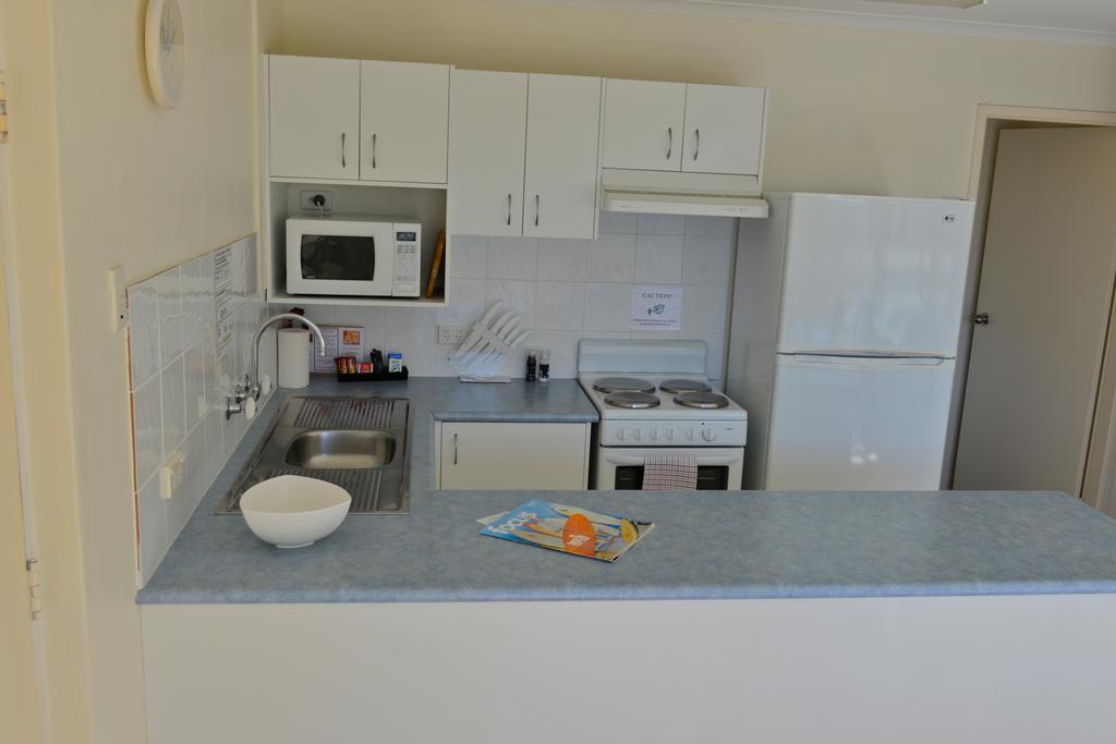 Beach House Holiday Apartments Port Macquarie Exterior photo